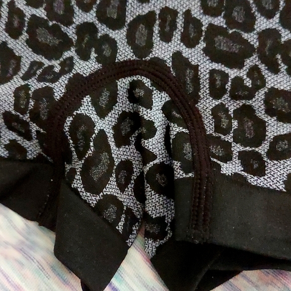 Women's Extra Large Leopard Print Boyshorts - Picture 2 of 5